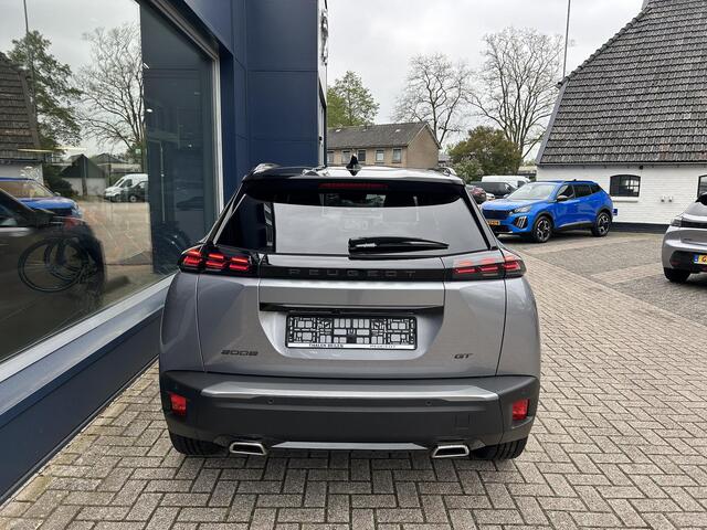 Peugeot 2008 1.2 Turbo 130PK GT | Automaat | Alcantara Bekleding | Stoelverwarming & Massage | Navigatie via Telefoon | 360 Graden Camera | Keyless Entry | Full LED Verlichting | Zwart Dak