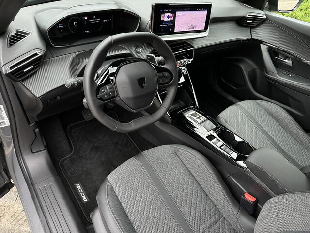 Peugeot 2008 1.2 PureTech 130pk Automaat Allure l ACC l CAMERA l DIGI-DASH l ECC l LED l NAVI l 9.900km
