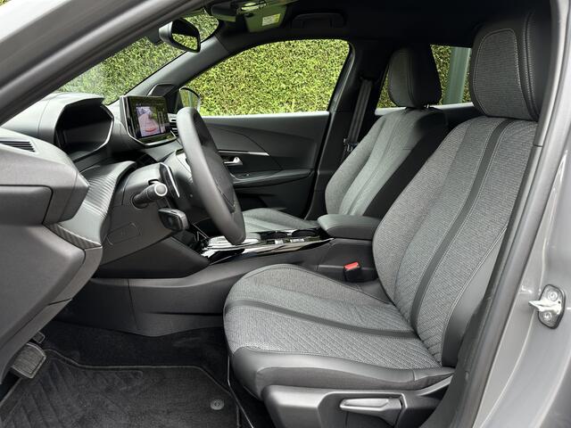 Peugeot 2008 1.2 PureTech 130pk Automaat Allure l ACC l CAMERA l DIGI-DASH l ECC l LED l NAVI l 9.900km