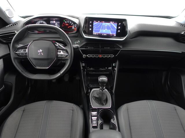 Peugeot 2008 1.2 PureTech Allure- 360 Camera, Carplay, Lane Assist, LED, Dynamic Select, Sport Interieur