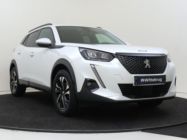 Peugeot 2008 1.2 PureTech 130pk Allure Pack Automaat | Trekhaak | Camera | Navigatie