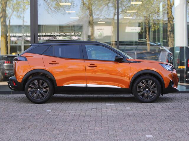 Peugeot 2008 1.2 PureTech GT Automaat | Navi / Panoramadak / Focal