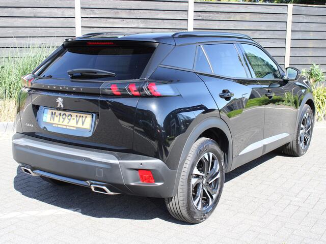 Peugeot 2008 1.2 PureTech 130PK Allure Pack Trekhaak, Navigatie, Achteruitrijcamera, Keyless Entry, Keyless Start, Adaptieve Cruise Control