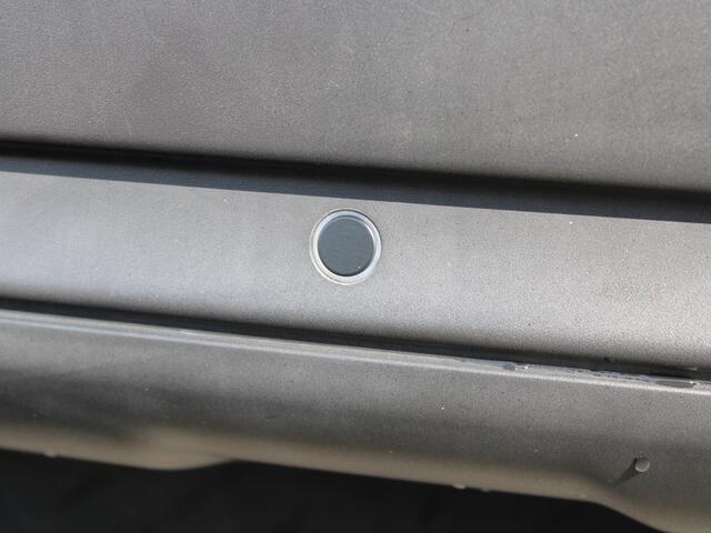 Peugeot 2008 1.2 PureTech 110PK Blue Lion Automaat Navigatie, Trekhaak, Airco, Parkeersensoren