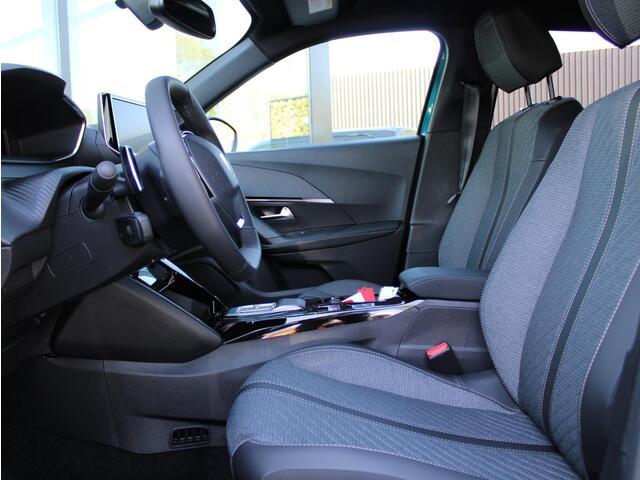 Peugeot 2008 1.2 Hybrid 136 Allure VOORRAAD KORTING