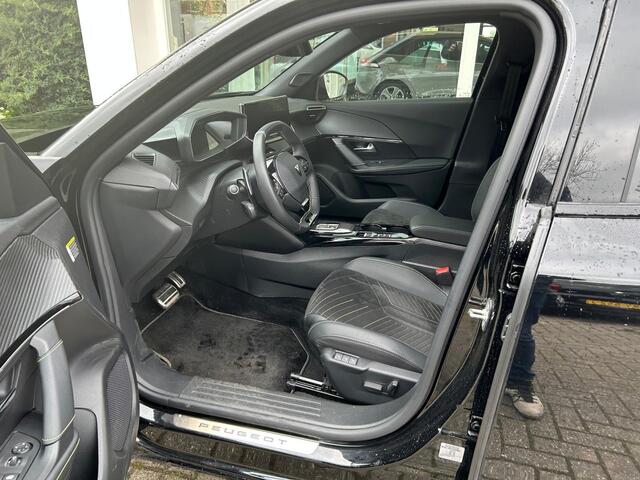 Peugeot 2008 1.2T 130pk Automaat GT Alcantara pakket | Massage | Elektrische stoelen