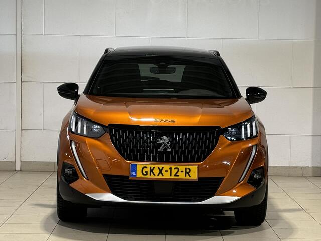 Peugeot 2008 SUV GT Pack 1.2 Turbo 130pk | SCHUIF/KANTELDAK | ALCANTARA/LEDER | FOCAL HIFI | 18" EVISSA | STOELVERW. | CAMERA | NAVI |
