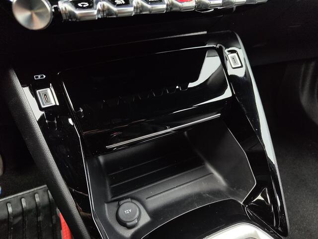 Peugeot 2008 Allure 1.2 Turbo 100pk | NAVI | CAMERA | CLIMA | 17" LM | CRUISE CONTROL | LEDER/STOF | DAB+ | ISOFIX