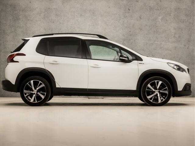 Peugeot 2008 1.2 PureTech GT-Line Automaat (PANORAMADAK, APPLE CARPLAY, NAVIGATIE, CLIMATE, STOELVERWARMING, LEDER, SPORTSTOELEN, GETINT GLAS, CRUISE, LM VELGEN, NIEUWSTAAT)