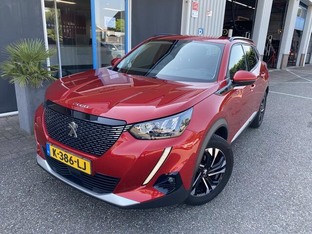 Peugeot 2008 1.2 PureTech Allure Pack CarPlay Android Auto