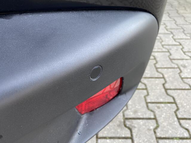 Peugeot 2008 1.2 PureTech 100 Allure Camera, Adaptive Cruise & App-Connect