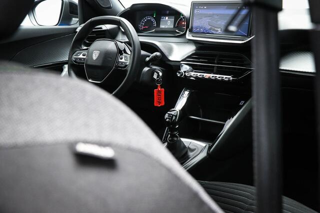 Peugeot 2008 1.2 PureTech 100 Active | LED | DAB | APPLE | CAMERA