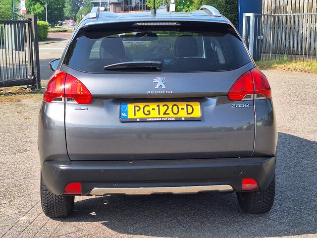 Peugeot 2008 1.2 PureTech Allure PANORAMADAK-NAVI-CLIMATE CONTROL- 4 SEIZOENEN BANDEN-LEER-STOEL VERWARMING
