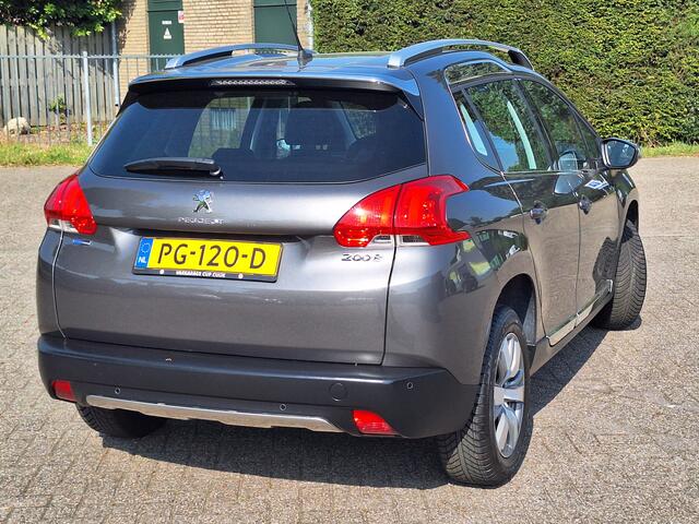 Peugeot 2008 1.2 PureTech Allure PANORAMADAK-NAVI-CLIMATE CONTROL- 4 SEIZOENEN BANDEN-LEER-STOEL VERWARMING