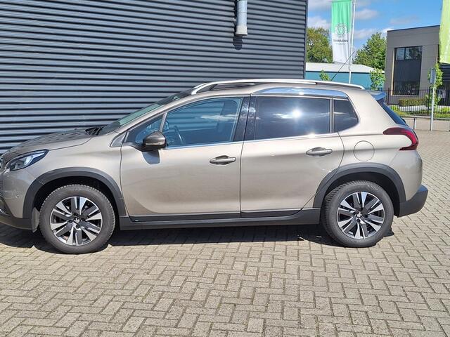 Peugeot 2008 1.2 PureTech Allure