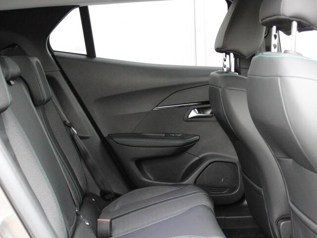 Peugeot 2008 1.2 PT 130 AUTOMAAT ALLURE PACK FULL OPTIONS