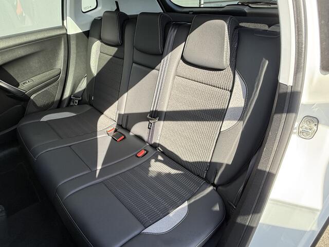 Peugeot 2008 BWJ 2018 | 1.2 111PK Allure AUTOMAAT | PANO | CLIMA | TREKHAAK | LEDER/STOF | NAVI | CAMERA A |