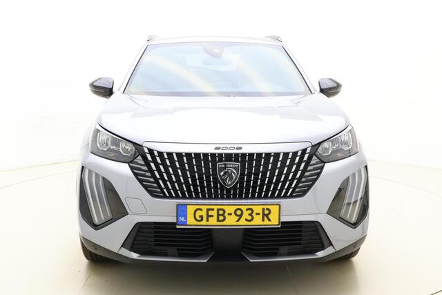 Peugeot 2008 1.2 PureTech 100 Allure | Navigatie | Climate Control | Camera | Cruise Control | Nieuw model | Donkere ramen achter