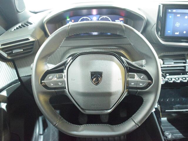 Peugeot 2008 1.2 PureTech 100 Allure NAVIGATIE | CARPLAY | E.C.C. | ACHTERUITRIJCAMERA MET SENSOREN | 15.350km