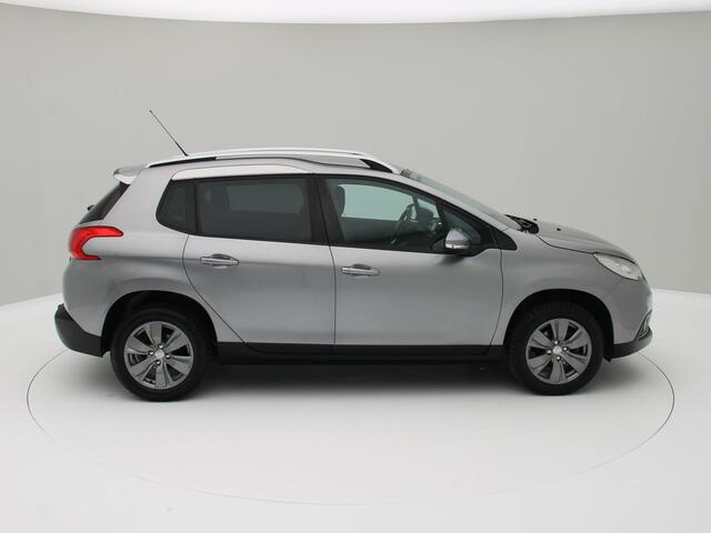 Peugeot 2008 1.2 PureTech Blue Lion Navi/ Trekh.