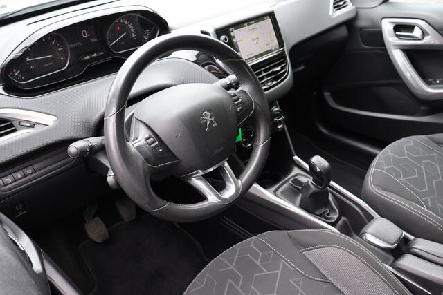 Peugeot 2008 1.2 PureTech Blue Lion
