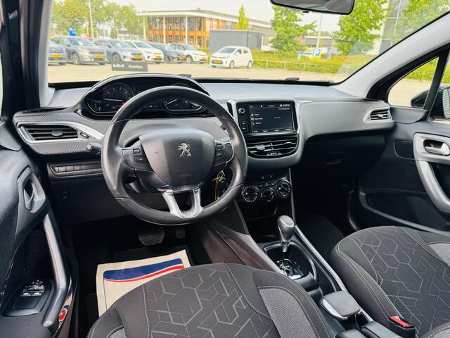 Peugeot 2008 1.2 PureTech Blue Lion Airco | Cruise | Navi | Automaat