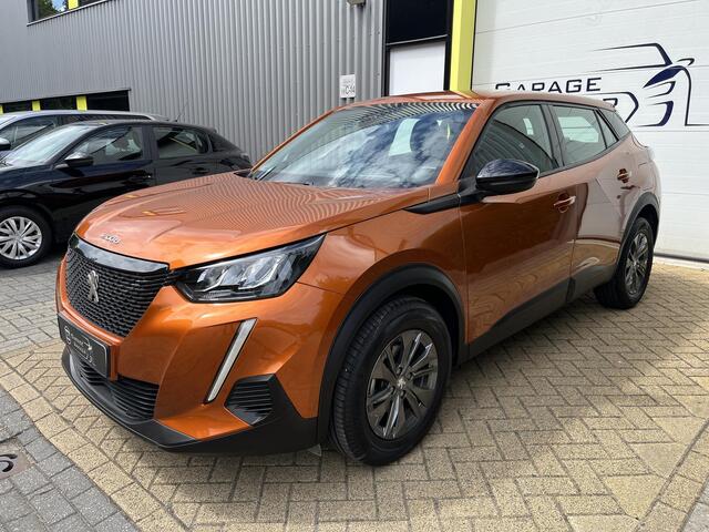 Peugeot 2008 1.2 PureTech Allure Pack Camera, Navigatie, Cruise Control, LED