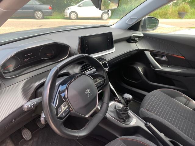 Peugeot 2008 1.2 PURETECH ACTIVE ZEER MOOIE PEUGEOT