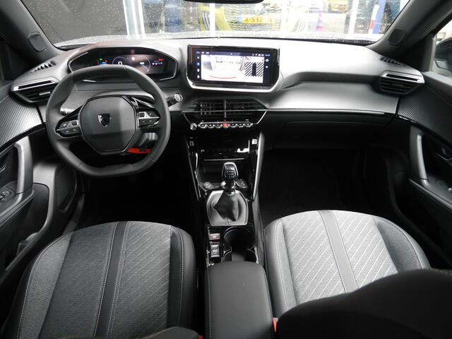 Peugeot 2008 1.2 PureTech 100 Allure | Navigatie | Camera v+a | Climate control | Lichtmetalen velgen | Keyless entry en Start