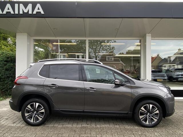 Peugeot 2008 1.2T 110pk Allure | Lage kilometerstand! | Panoramadak | Climate Control | Half lederen bekleding | Apple Carplay/Android Auto | Parkeersensoren