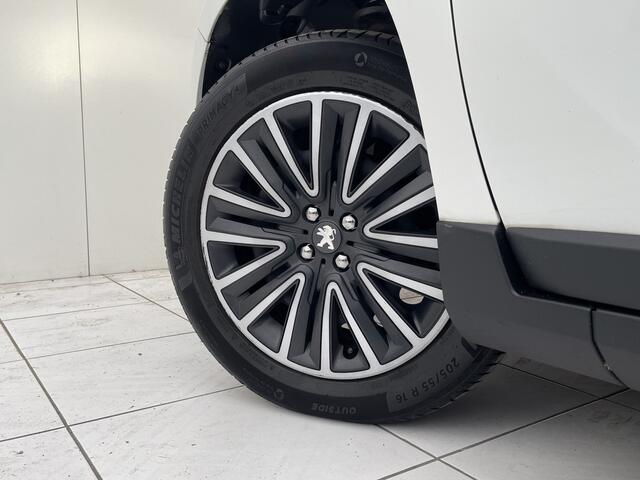 Peugeot 2008 PureTech 82 ETG Blue Lion | Automaat | Trekhaak | Navigatie
