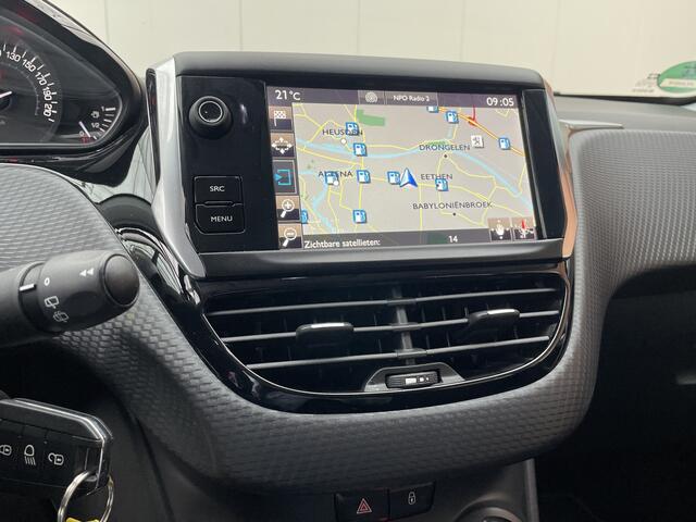 Peugeot 2008 PureTech 82 ETG Blue Lion | Automaat | Trekhaak | Navigatie