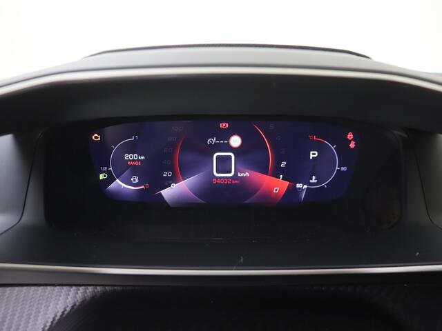 Peugeot 2008 1.2 PureTech Blue Lease Allure
