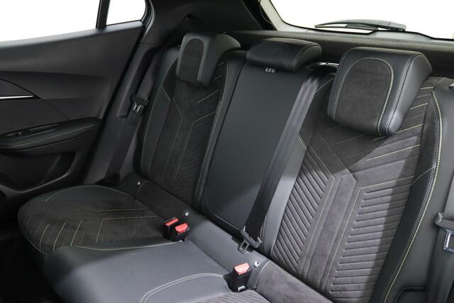 Peugeot 2008 1.2 PURETECH 130 GT EAT8 FACELIFT | Leer/Alcantara | El. verstelbare stoel |