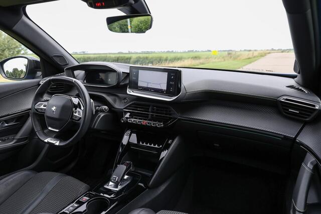 Peugeot 2008 1.2 130 pk Aut. GT-Line ? LED ? Carplay ? Camera