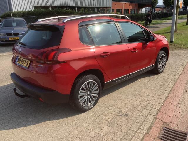 Peugeot 2008 1.2 PURET. BLUE LION