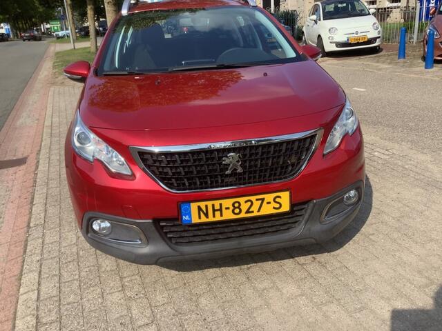 Peugeot 2008 1.2 PURET. BLUE LION