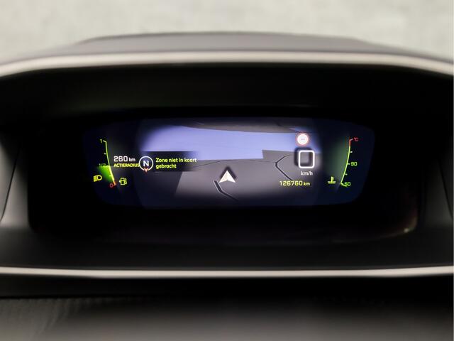 Peugeot 2008 1.2 PureTech Allure Sport (VIRTUAL COCKPIT, APPLE CARPLAY, LEDER, GROOT NAVI, STOELVERWARMING, 360 CAMERA, GETINT GLAS, SPORTSTOELEN, LM VELGEN, LED KOPLAMPEN, TREKHAAK, NIEUWSTAAT)