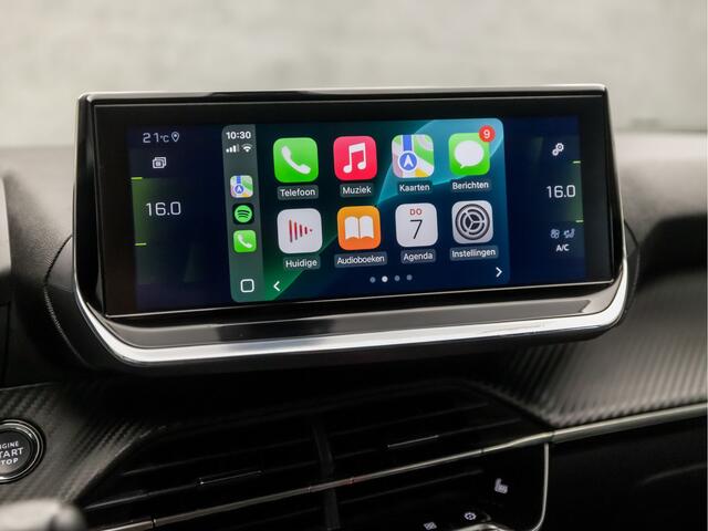 Peugeot 2008 1.2 PureTech Allure Sport (VIRTUAL COCKPIT, APPLE CARPLAY, LEDER, GROOT NAVI, STOELVERWARMING, 360 CAMERA, GETINT GLAS, SPORTSTOELEN, LM VELGEN, LED KOPLAMPEN, TREKHAAK, NIEUWSTAAT)