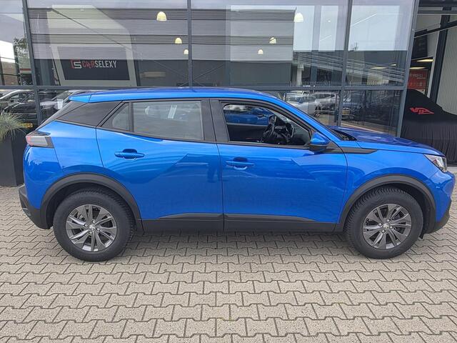 Peugeot 2008 1.2 PureTech Active Pack *trekhaak & Navi*