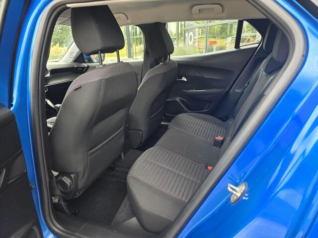 Peugeot 2008 1.2 PureTech Active Pack *trekhaak & Navi*
