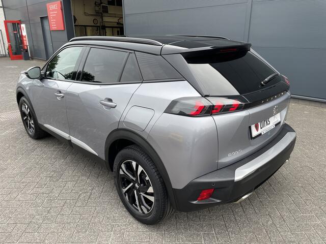 Peugeot 2008 130pk GT (Stoelverwarming - Camera - Keyless Entry - LED - Parkeersensoren V+A - i-Cockpit - Adaptieve Cruise Controle - Navigatie - Apple Carplay)