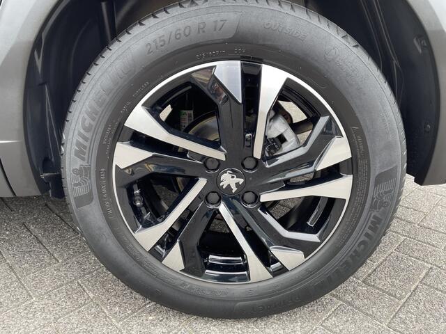 Peugeot 2008 130pk GT (Stoelverwarming - Camera - Keyless Entry - LED - Parkeersensoren V+A - i-Cockpit - Adaptieve Cruise Controle - Navigatie - Apple Carplay)