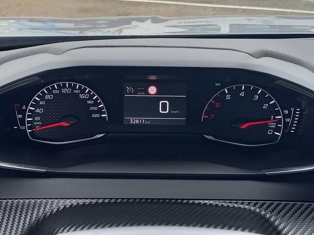 Peugeot 2008 1.2 PureTech Style | Apple Carplay/Android Auto | Navigatie | Camera |