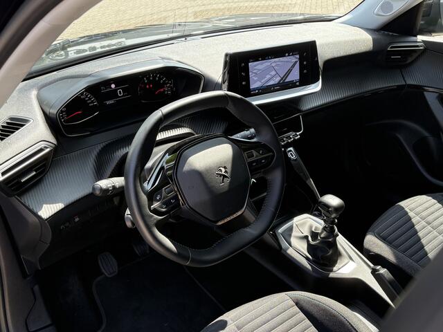 Peugeot 2008 1.2 PureTech Style | Navi | Carplay | Camera | LED | Trekhaak | Interesse? Bel of App naar: 06 30 51 05 90