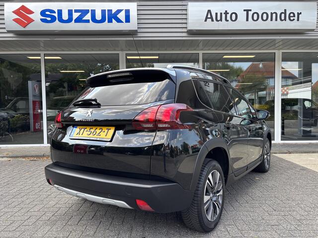 Peugeot 2008 Allure 1.2-111pk/Panoramadak