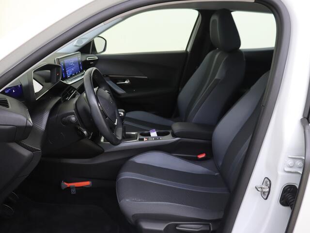 Peugeot 2008 1.2 100PK Allure | Digitaal dashboard | Navigatie | Camera | Parkeerhulp |