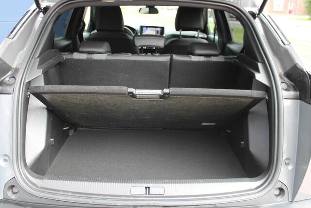Peugeot 2008 1.2 PureTech 100 Allure CAMERA VOOR ÉN ACHTER - ADAPTIEVE CRUISE - NAVIGATIE