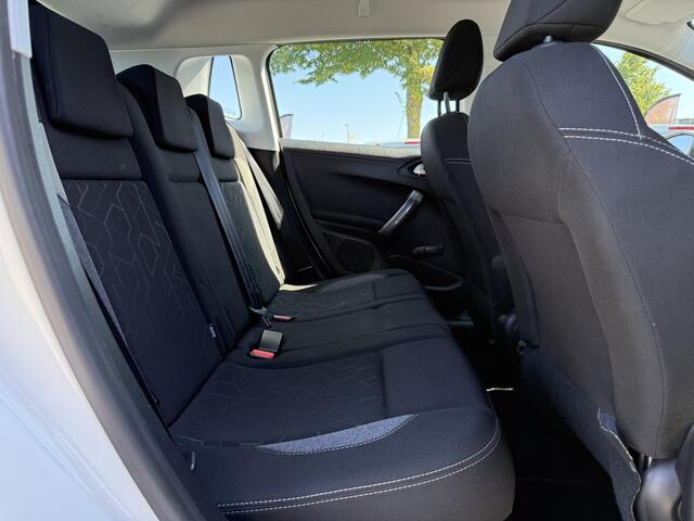 Peugeot 2008 1.2 PureTech Blue Lion 1e Eigenaar,Dealer Onderhouden,110pk,Navi,Airco,Cruise,Pdc,Extra winter set,Distributieriem vv 2022,N.A.P,Apk tot 08-2026