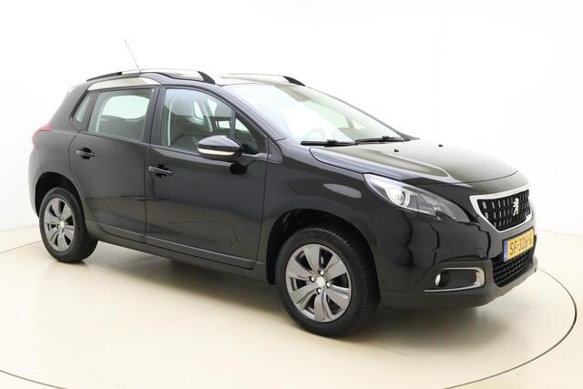 Peugeot 2008 1.2 PureTech Allure 110 PK | Handgeschakeld | Parkeersensor | Licht metalen velgen | Navigatie | Airco | Cruise Control | Bluetooth | Radio